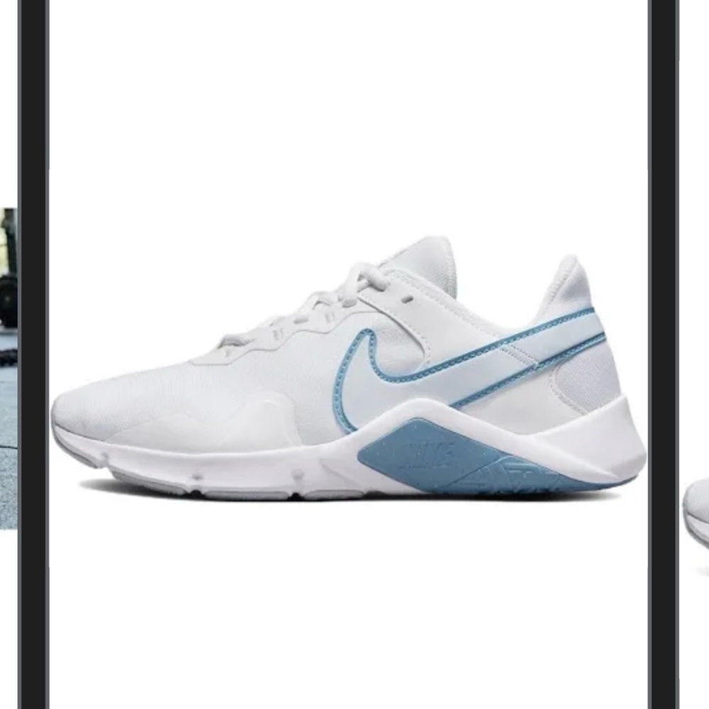 Nike Legend Essential Sneakers